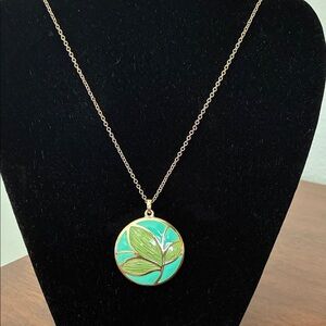 Gold Tone, Leaf Design Pendant Necklace Green Enamel Round Statement with chain.